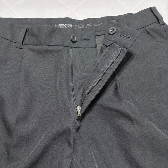 Nike Golf Black Shorts Men's 32 MSU Logo Embroidered Pleated Front Polyester - Picture 6 of 9